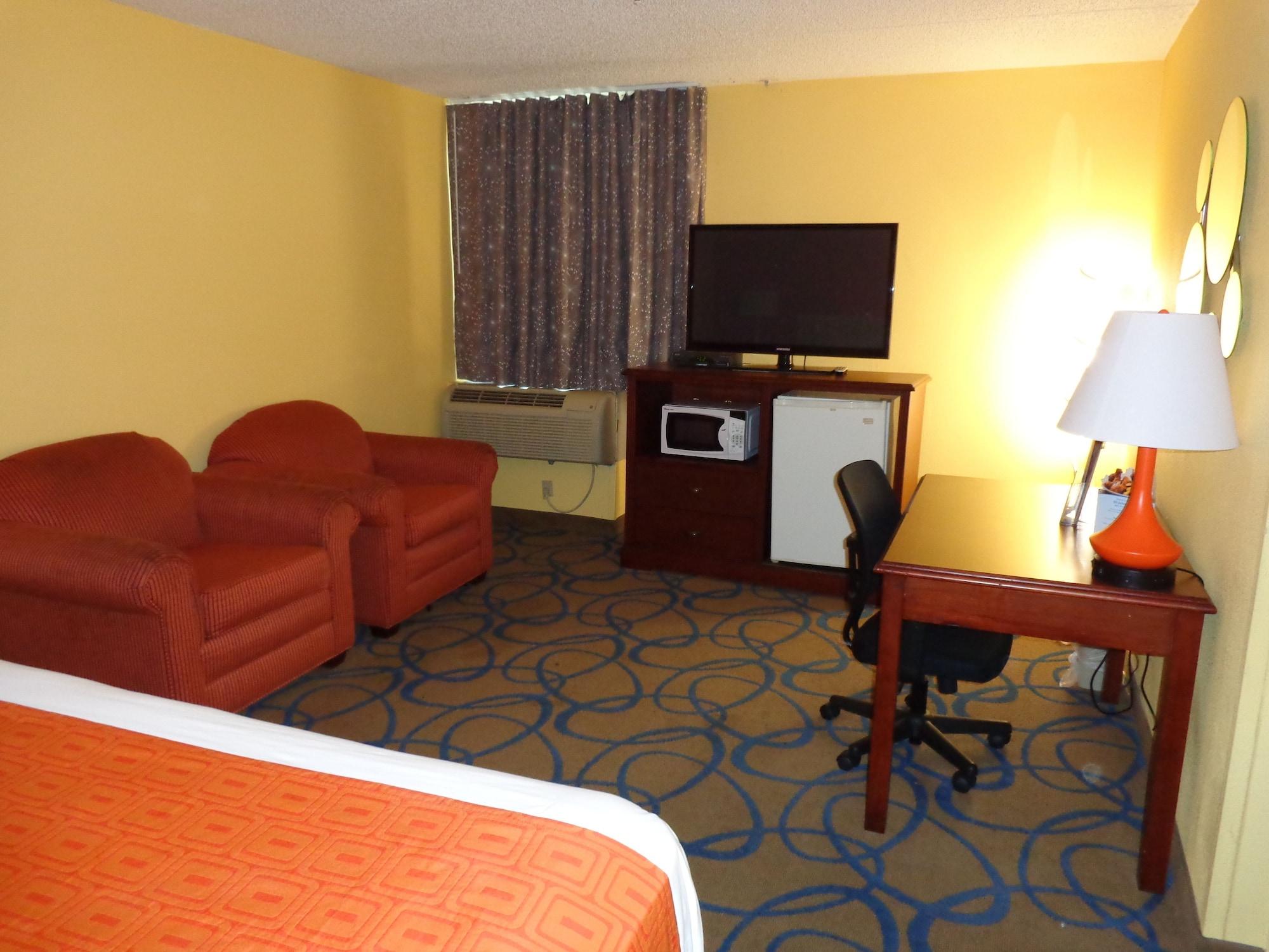 Howard Johnson By Wyndham Suffern Exterior foto